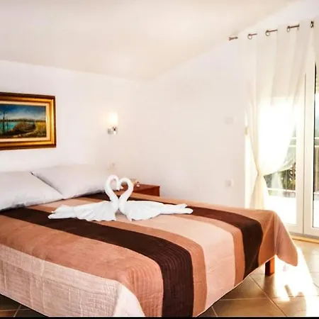 Fabry * Ploce (Dubrovnik-Neretva)